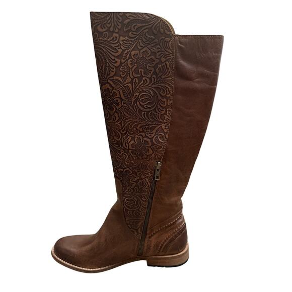 Lucchese Spirit Cowboy Boots Floral Tooled Leather Boots Size 8.5 Handcrafted - Picture 10 of 10